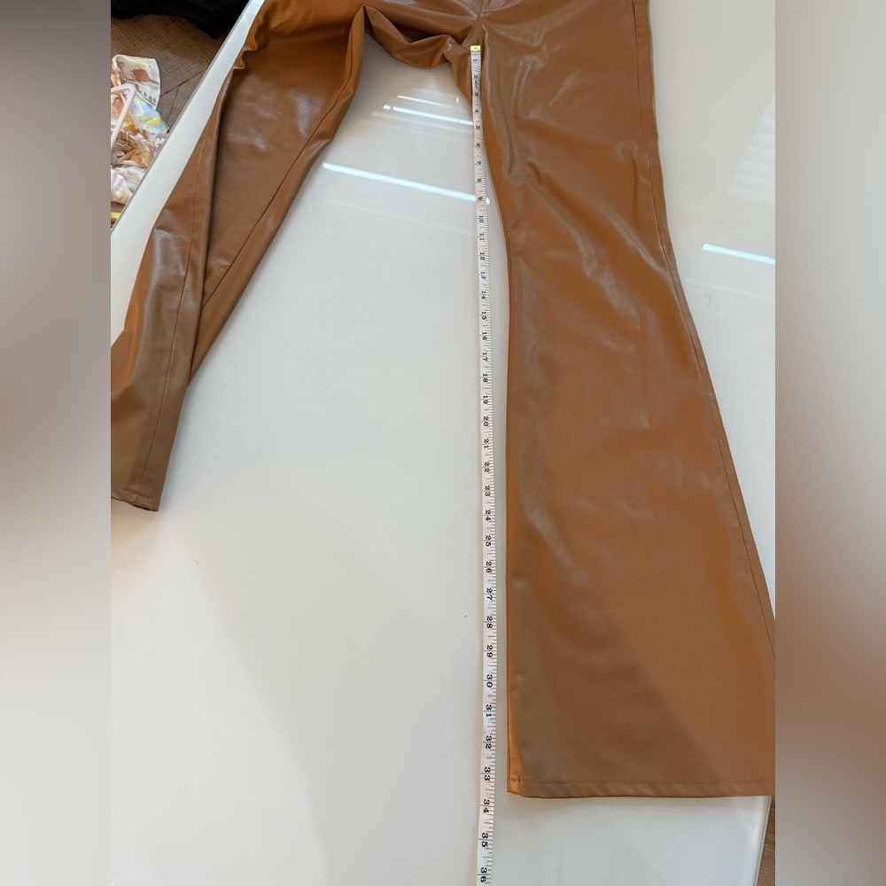 Veronica Beard Beverly Flared Faux Leather Jeans – brown camel  – Size 6- NWT - Picture 14 of 14